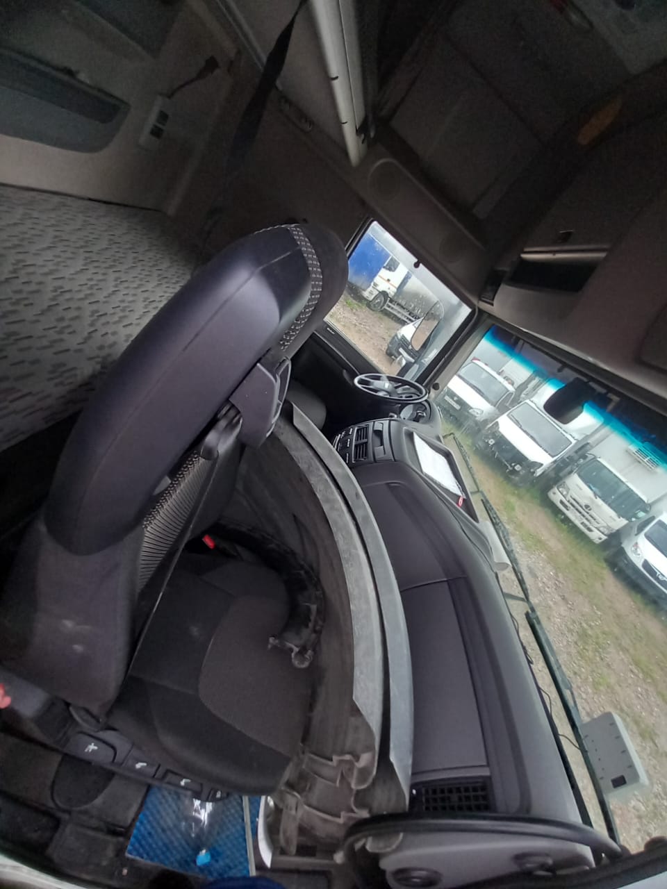 DAF XF 4x2 Седельный тягач 2017 г. - фото 7