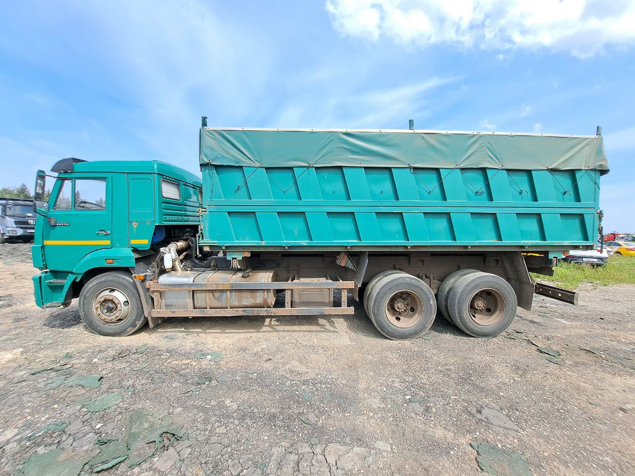 Планета 5529* на шасси КамАЗ 65115 6x4 Зерновоз 2020 г. - фото 2