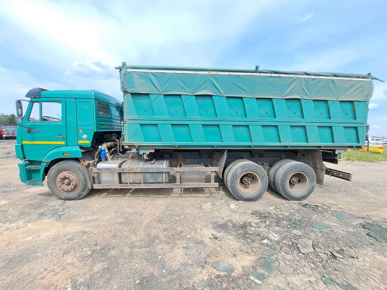 Планета 5529* на шасси КамАЗ 65115 6x4 Зерновоз 2020 г. - фото 2