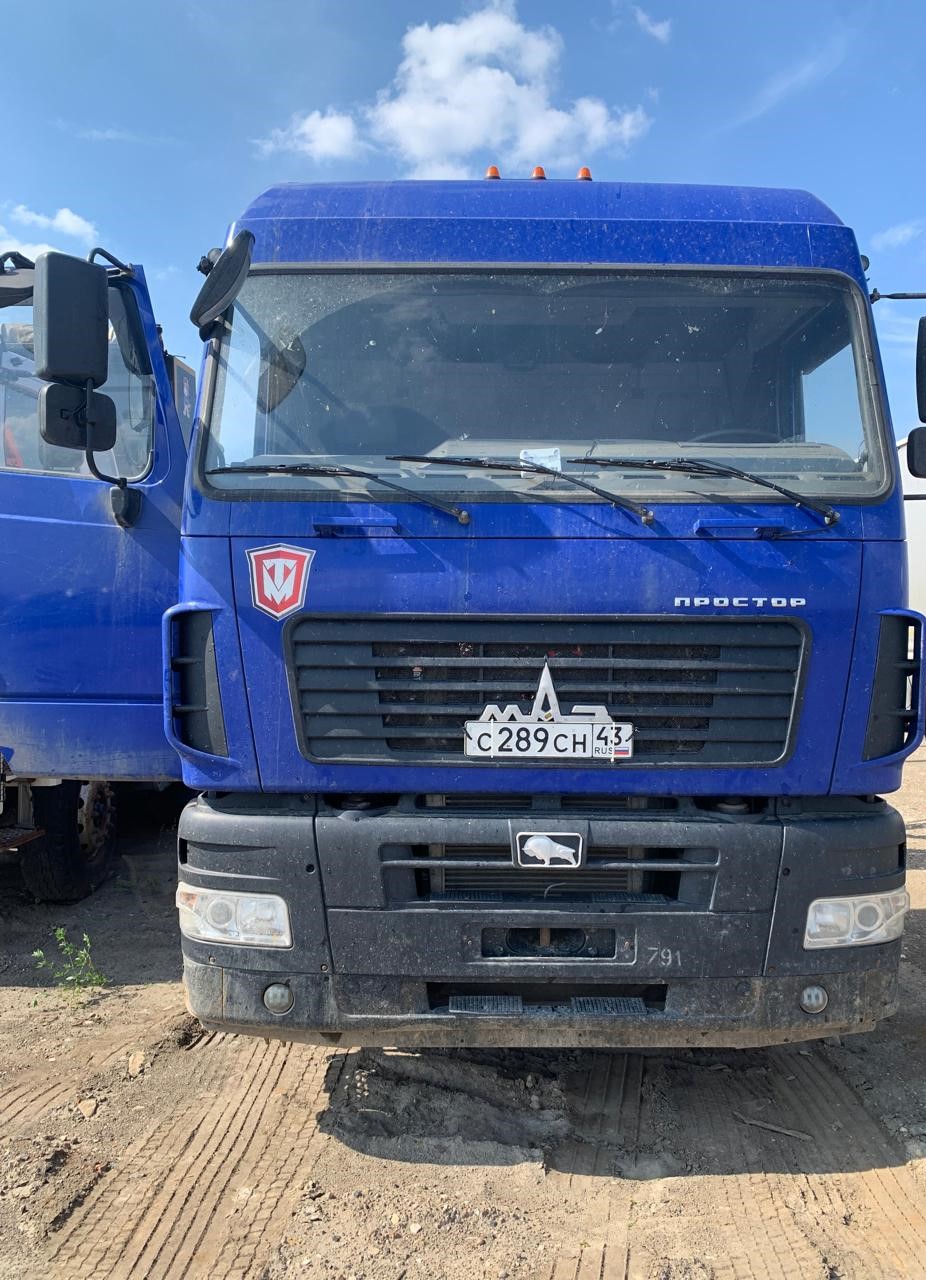 МАЗ 6430 6x4 Седельный тягач