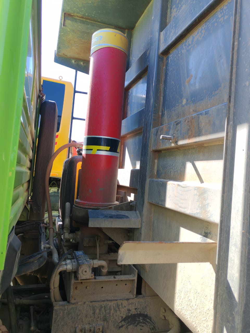 Shacman (Shaanxi) SX* 8x4 Самосвал 2023 г. - фото 15