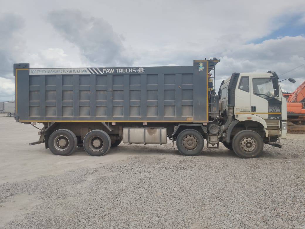 FAW CA 3310 8x4 Самосвал_не актуально 2022 г. - фото 3