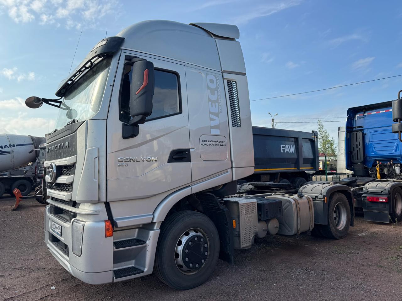 HONGYAN CQ* 4x2 Седельный тягач 2023 г. - фото 3