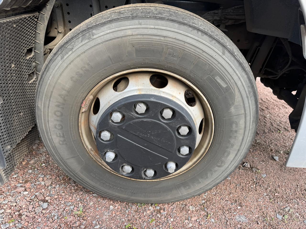 HONGYAN CQ* 4x2 Седельный тягач 2023 г. - фото 12