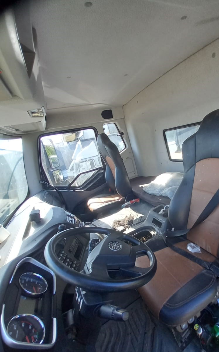 FAW J6 8x4 Самосвал 2023 г. - фото 5