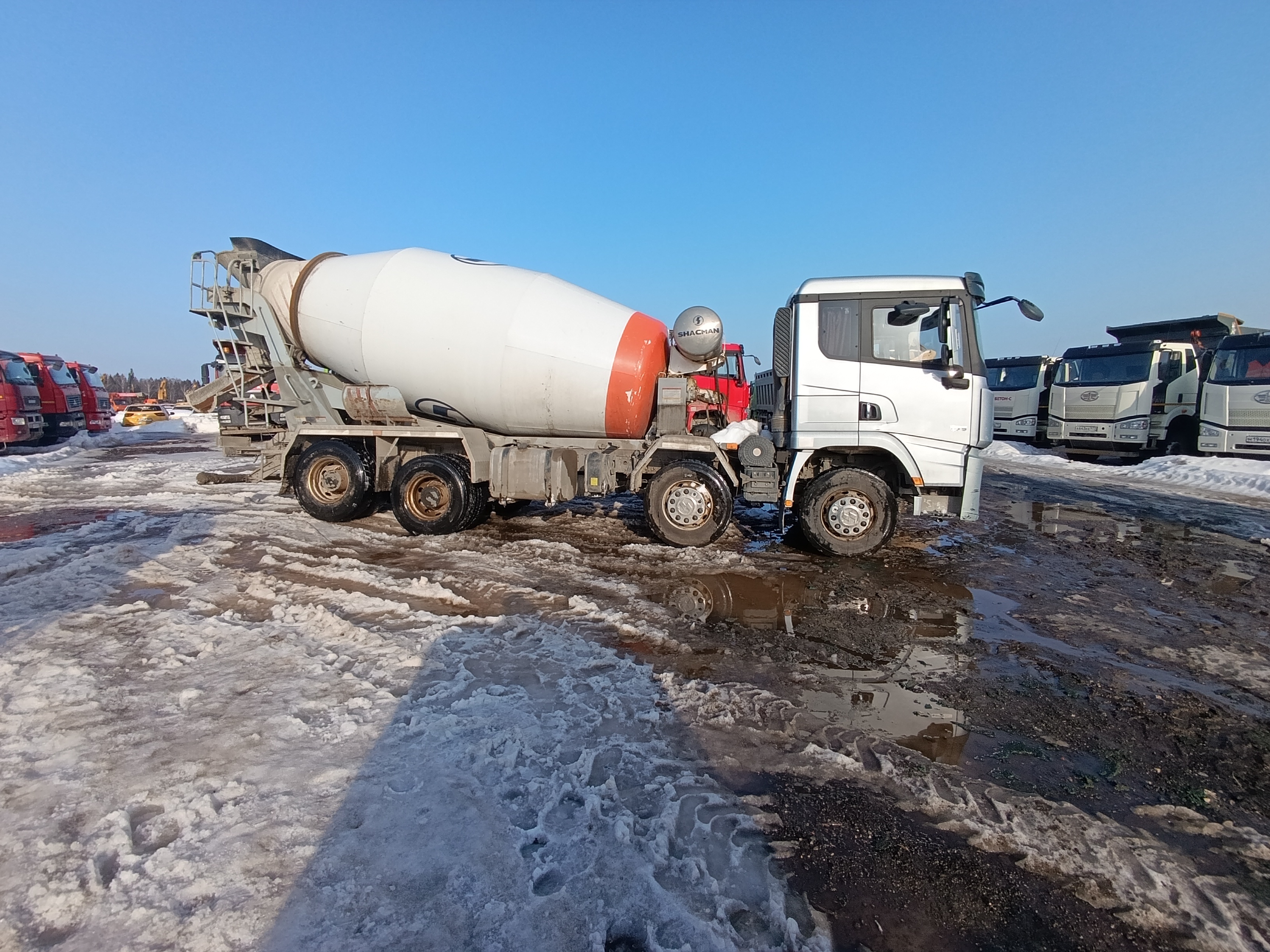 Shacman (Shaanxi) SX* 8x4 Автобетоносмеситель 2024 г. - фото 4