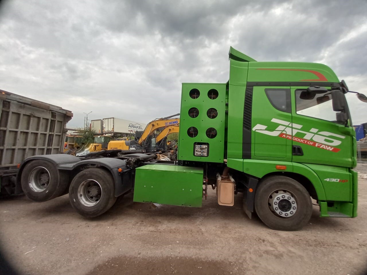 FAW JH6 6x4 Седельный тягач 2023 г. - фото 2