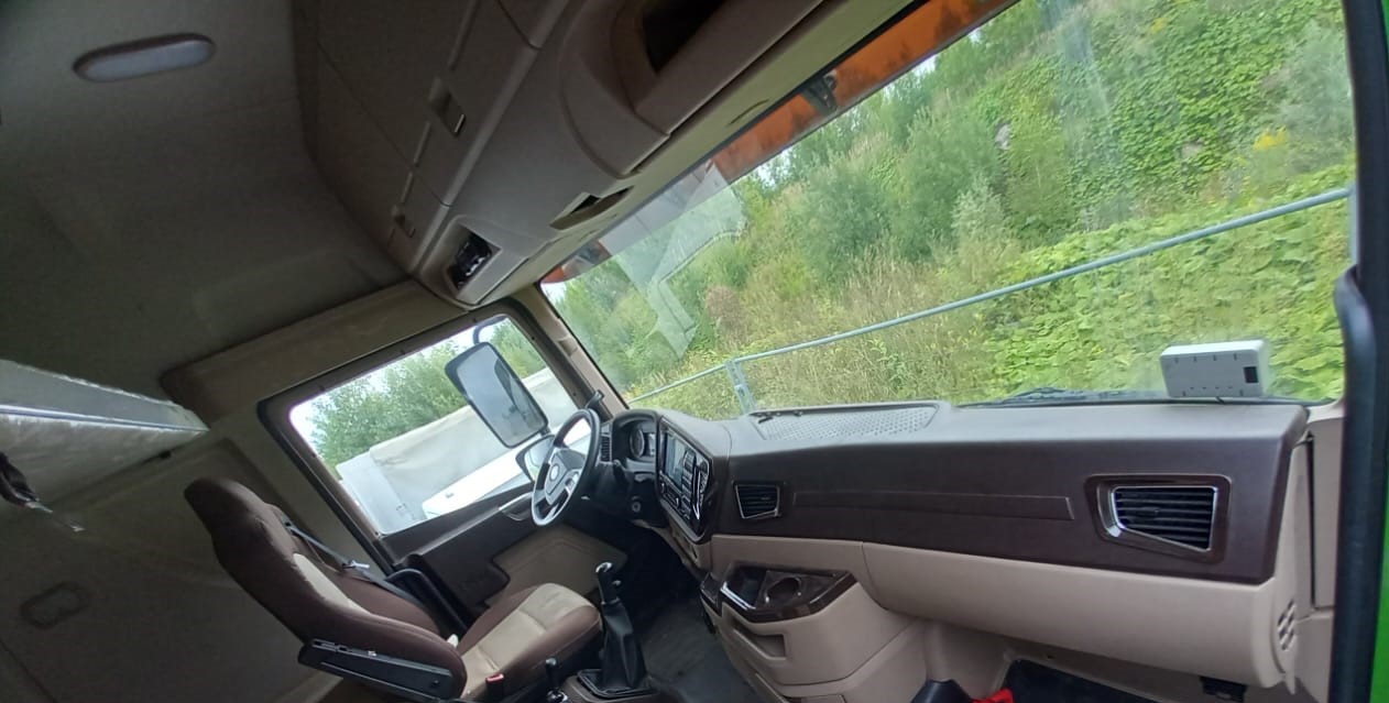 FAW JH6 6x4 Седельный тягач 2023 г. - фото 7