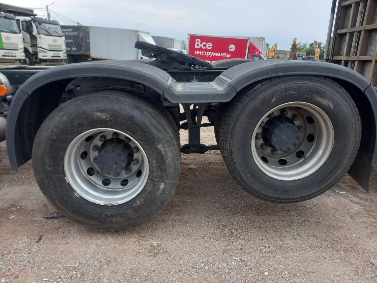 FAW JH6 6x4 Седельный тягач 2023 г. - фото 10