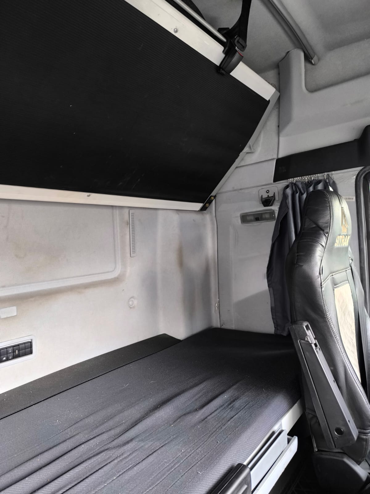 SITRAK C7H 6x4 Седельный тягач 2023 г. - фото 10