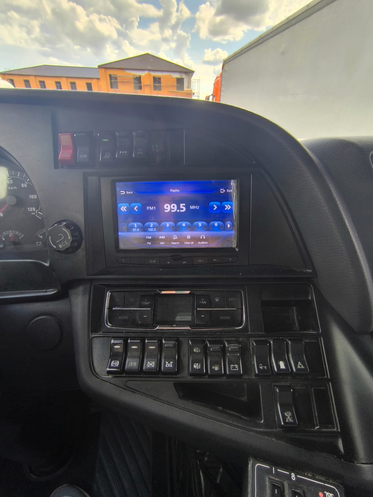 SITRAK C7H 6x4 Седельный тягач 2023 г. - фото 12