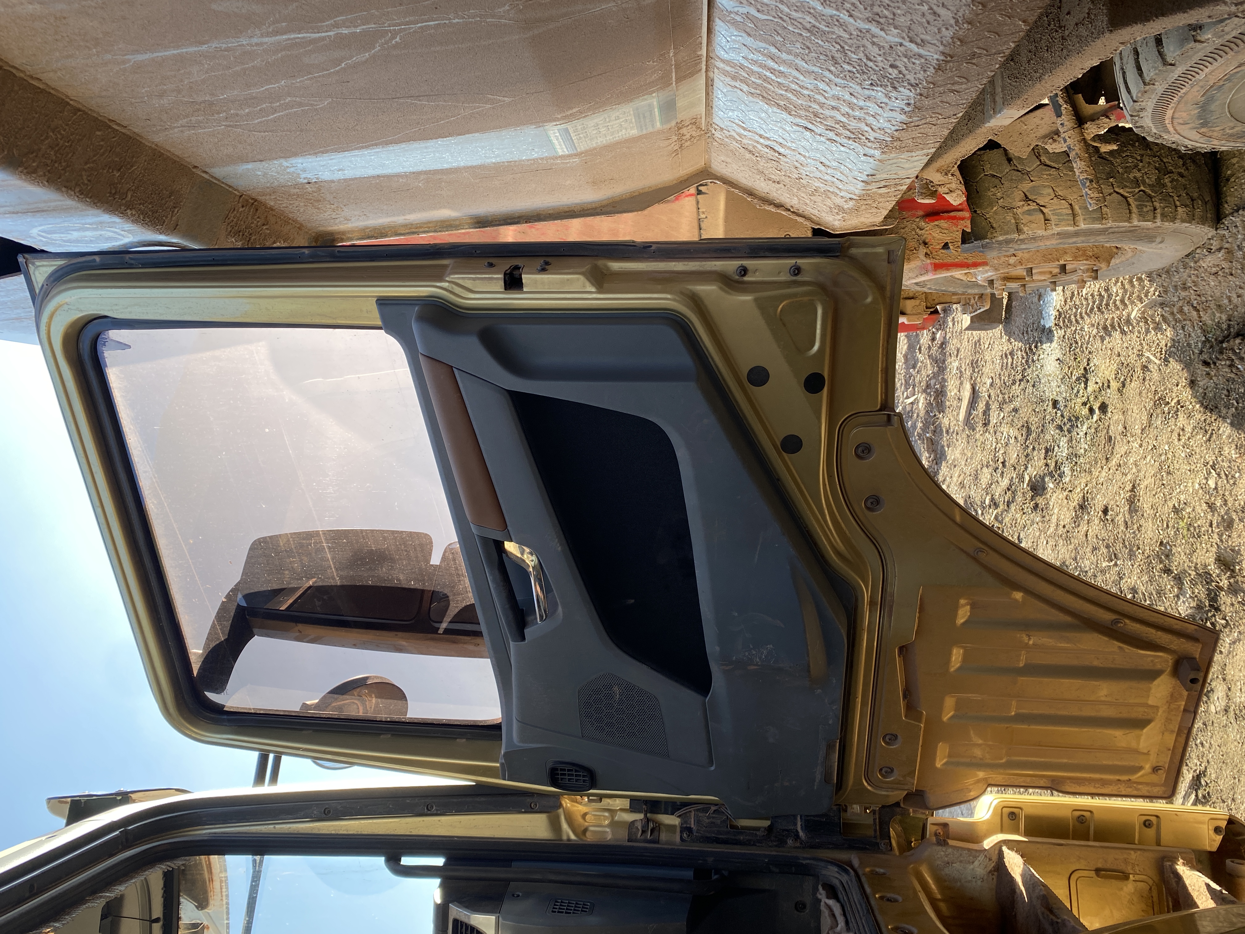 Shacman (Shaanxi) SX* 8x4 Самосвал 2024 г. - фото 7