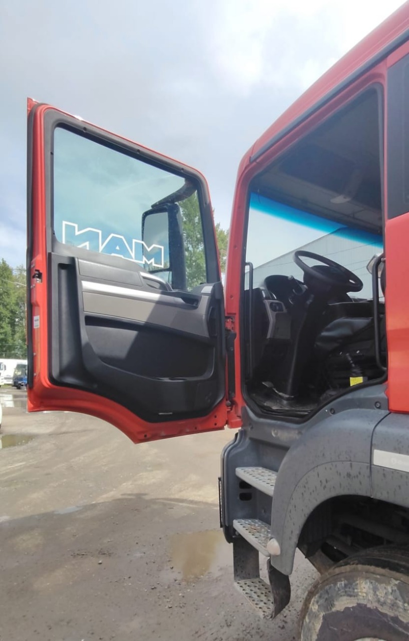 Grunwald 6582* на шасси MAN TGS 8x4 Самосвал 2021 г. - фото 9