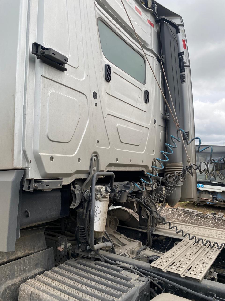 Mercedes-Benz Actros 6x4 Седельный тягач 2022 г. - фото 6