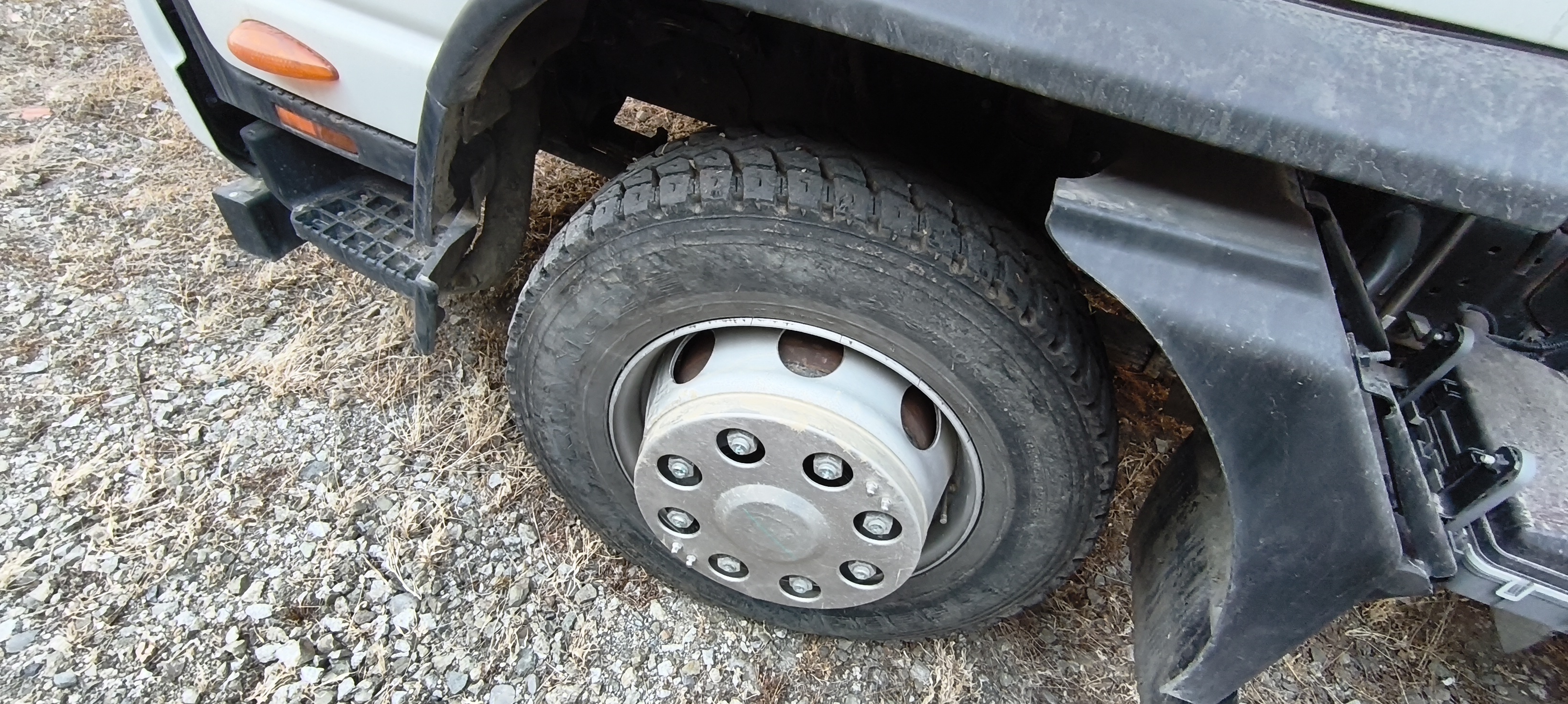 JAC N120 Бортовой с КМУ 2024 г. - фото 11