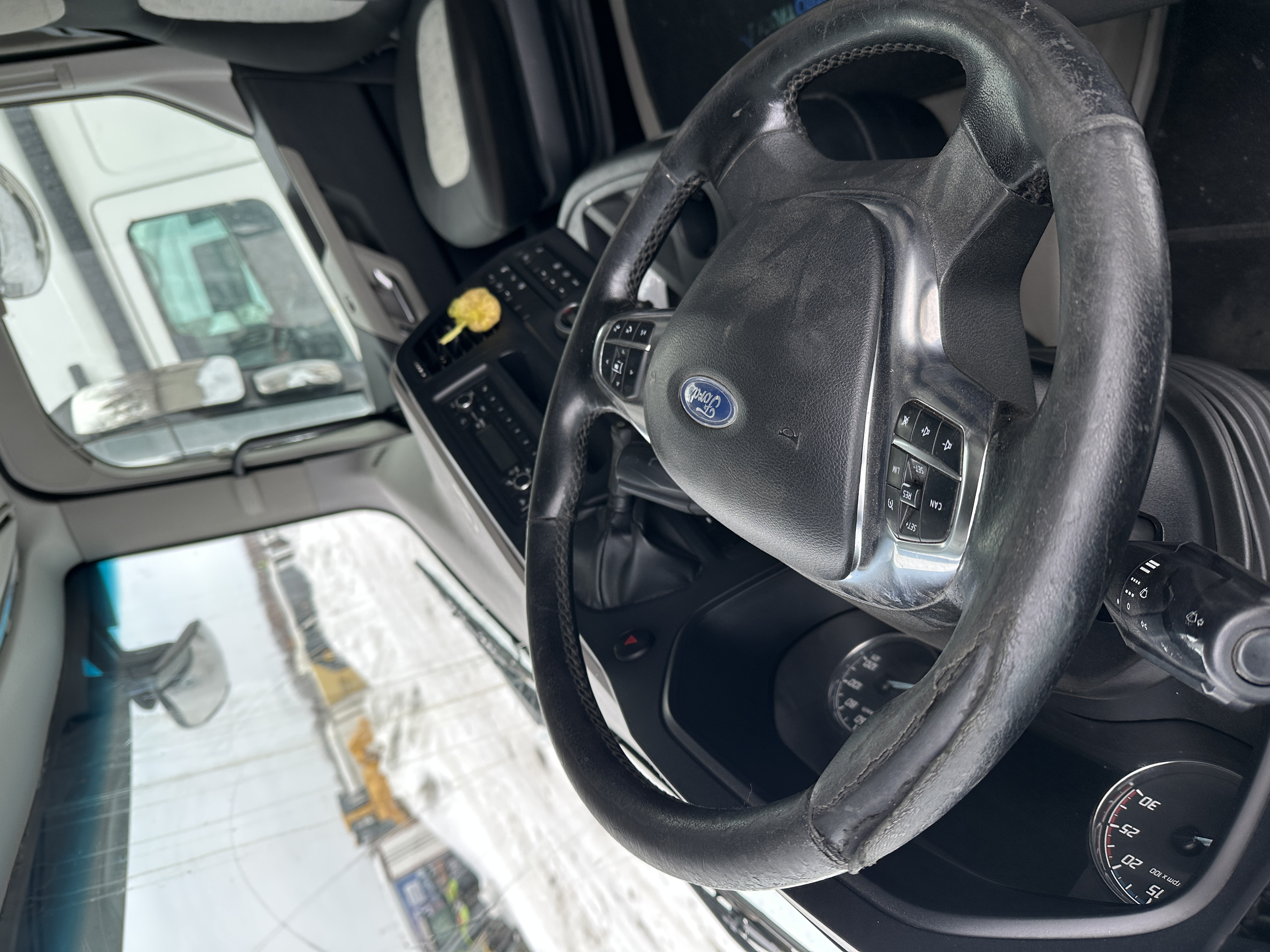 Ford F-Max 4x2 Седельный тягач 2019 г. - фото 8