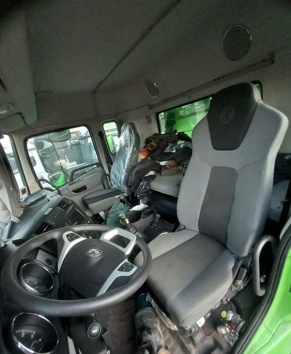 DongFeng EQ* 8x4 Самосвал 2023 г. - фото 6