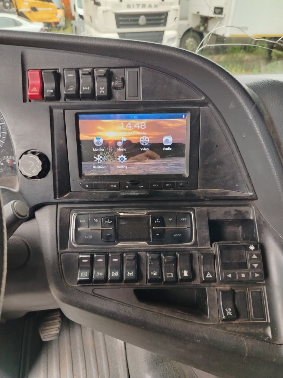 SITRAK C7H 6x4 Седельный тягач 2023 г. - фото 8