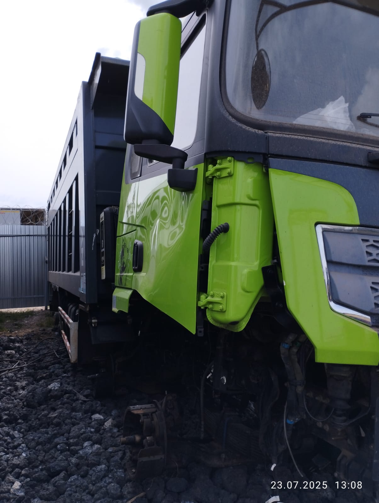 Shacman (Shaanxi) SX* 8x4 Самосвал 2023 г. - фото 2