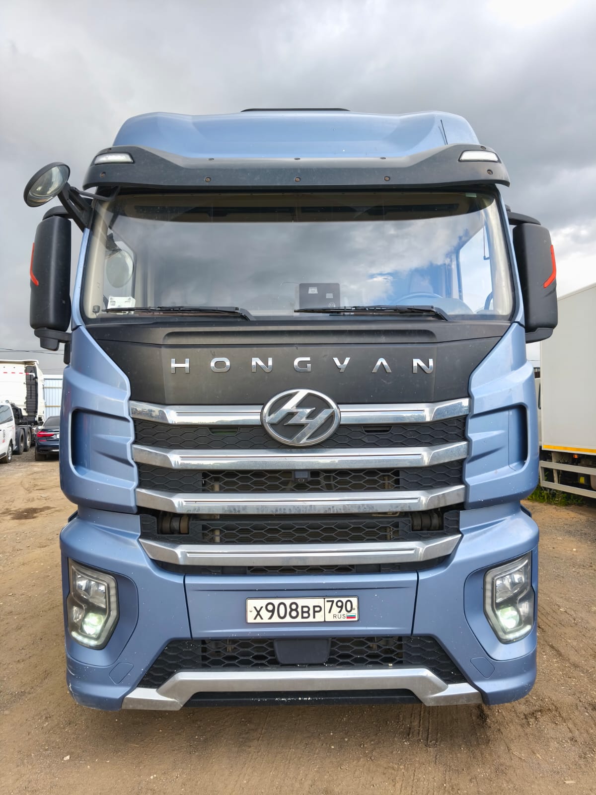 HONGYAN 908 4x2 Седельный тягач 2023 г.