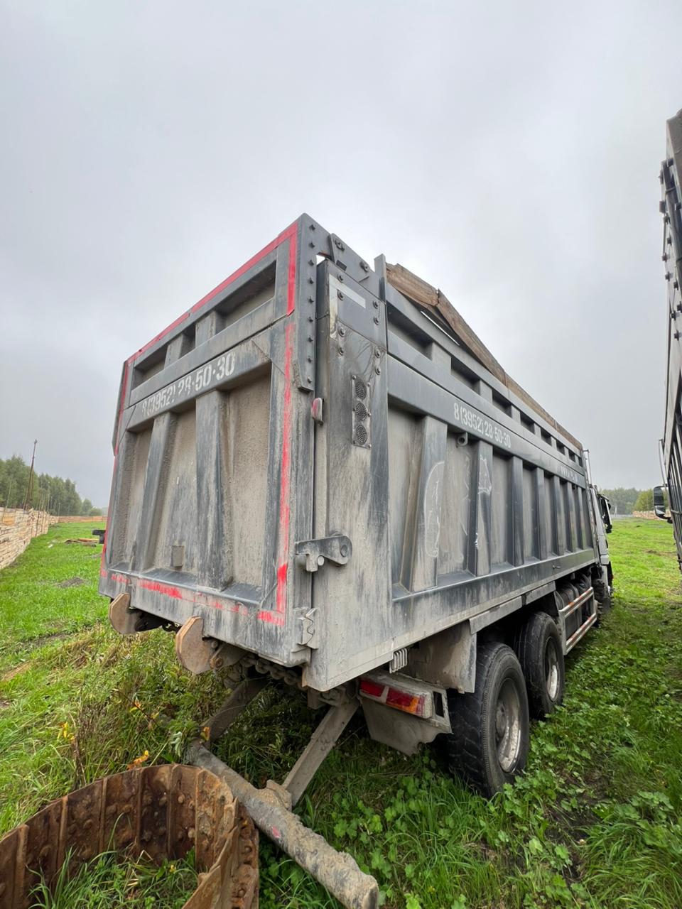 Shacman (Shaanxi) SX* 8x4 Самосвал 2024 г. - фото 6