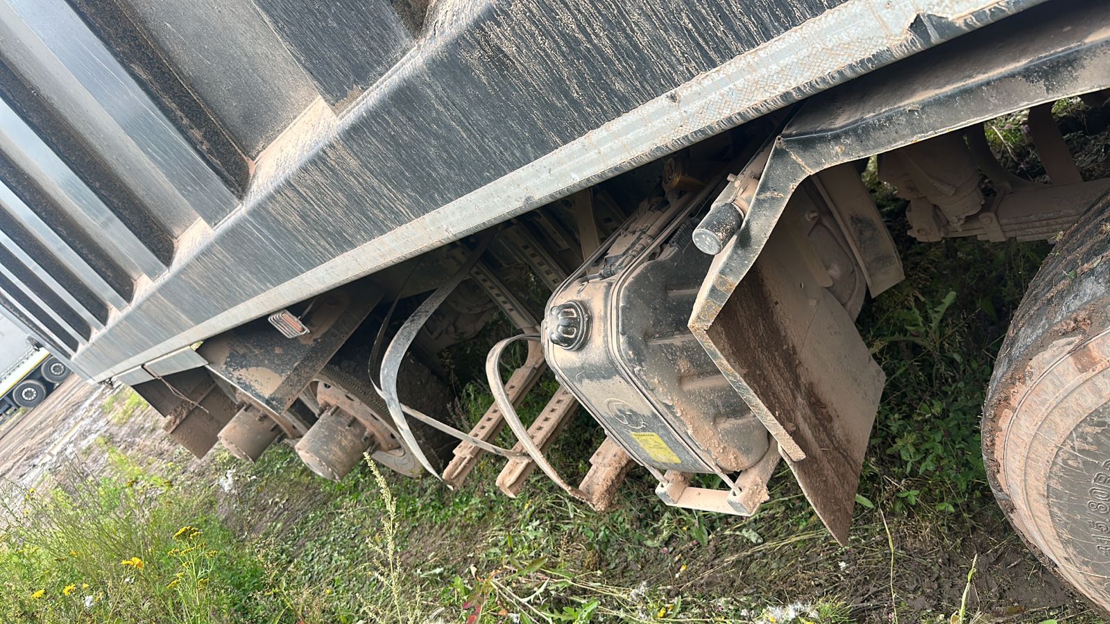 Shacman (Shaanxi) SX* 8x4 Самосвал 2023 г. - фото 9