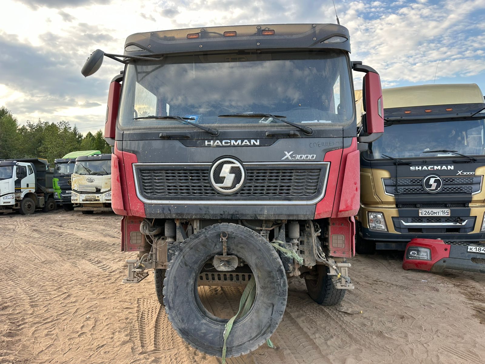 Shacman (Shaanxi) SX* 8x4 Самосвал 2023 г.