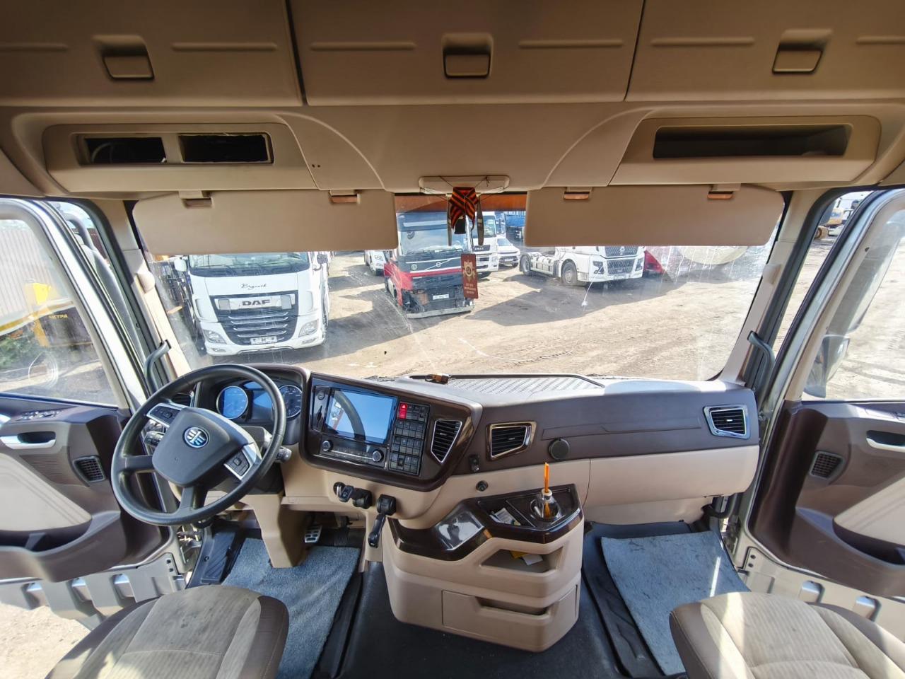 FAW CA 4180 4x2 Седельный тягач 2023 г. - фото 9