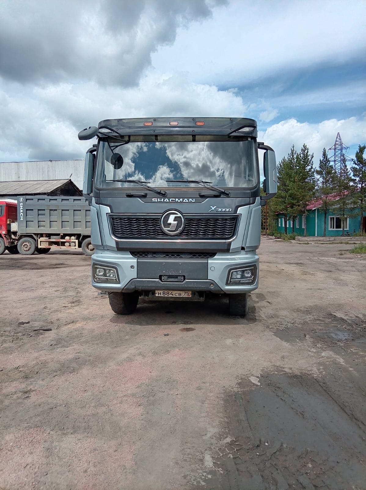 Shacman (Shaanxi) SX* 8x4 Самосвал 2023 г.