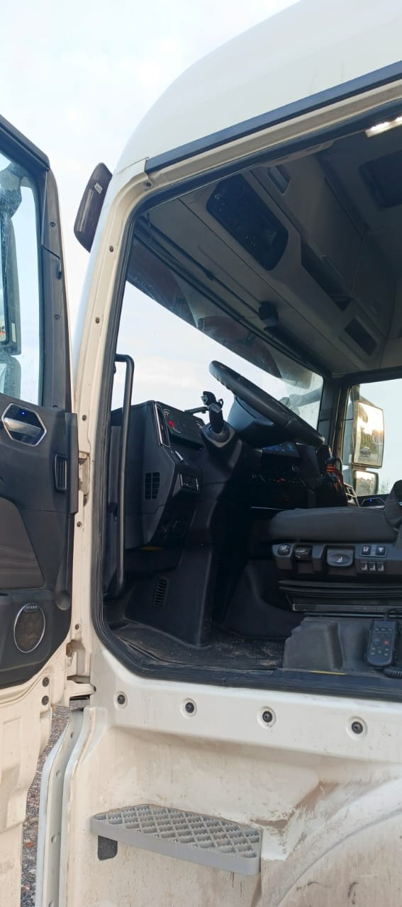 SITRAK C7H MAX 4x2 Седельный тягач 2023 г. - фото 8