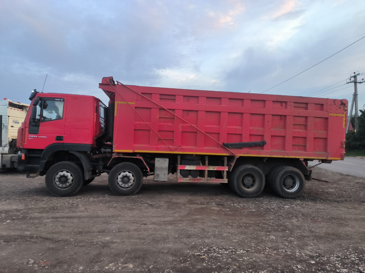 HONGYAN 908 8x4 Самосвал 2022 г. - фото 4