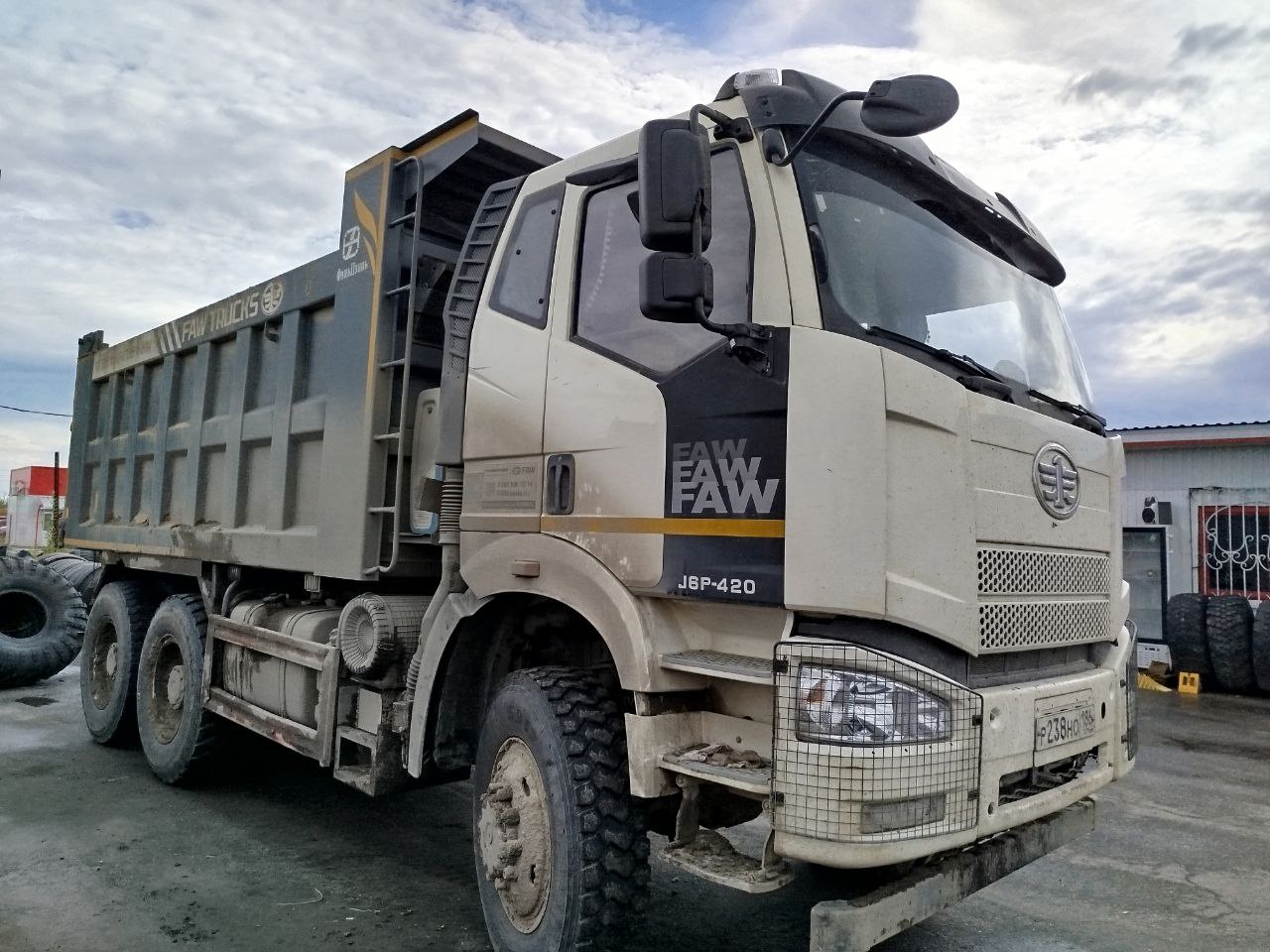 FAW J6 6x6 Самосвал 2023 г. - фото 2