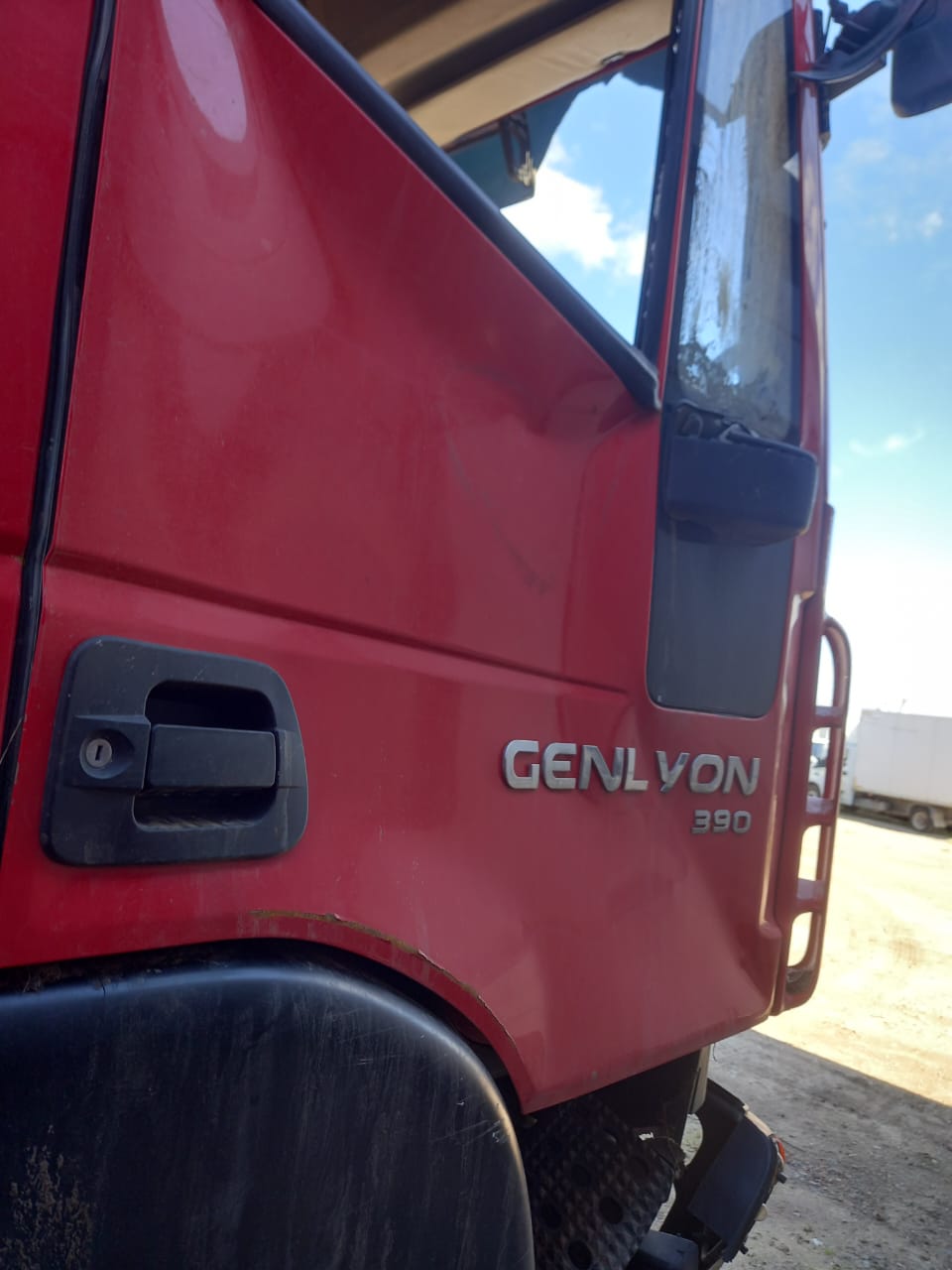 HONGYAN 908 8x4 Самосвал 2023 г. - фото 16