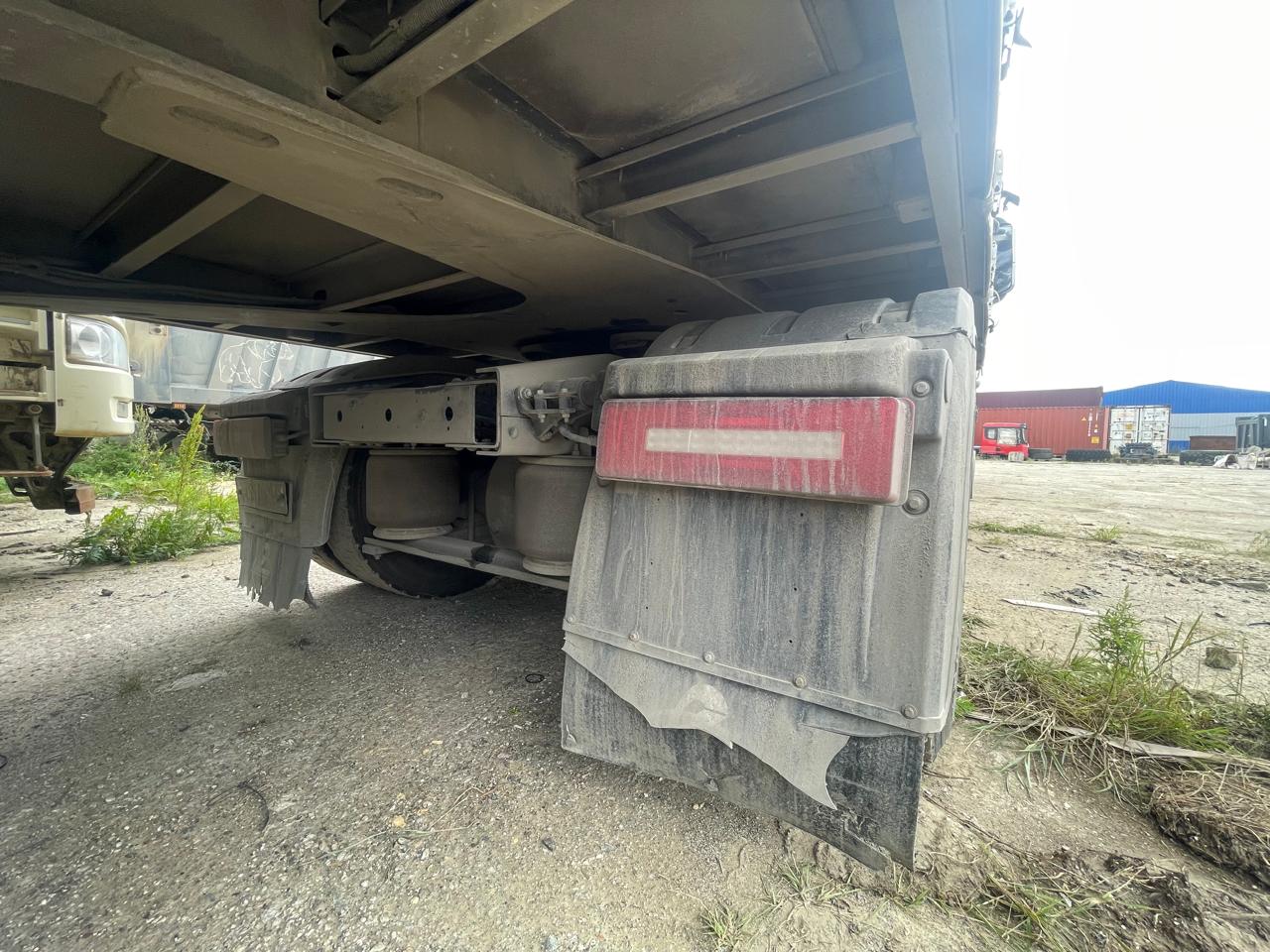 CHENGLONG H7 4x2 Седельный тягач 2024 г. - фото 11