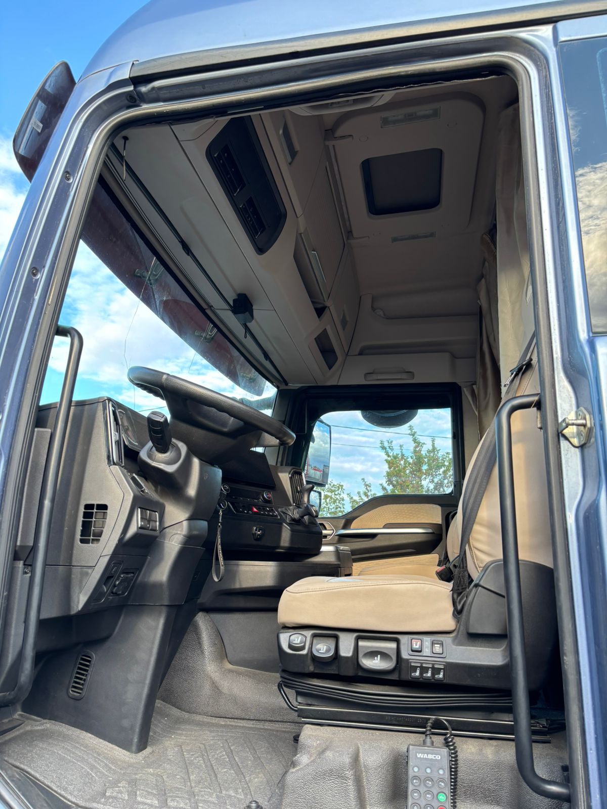 SITRAK C7H MAX 6x4 Седельный тягач 2023 г. - фото 7