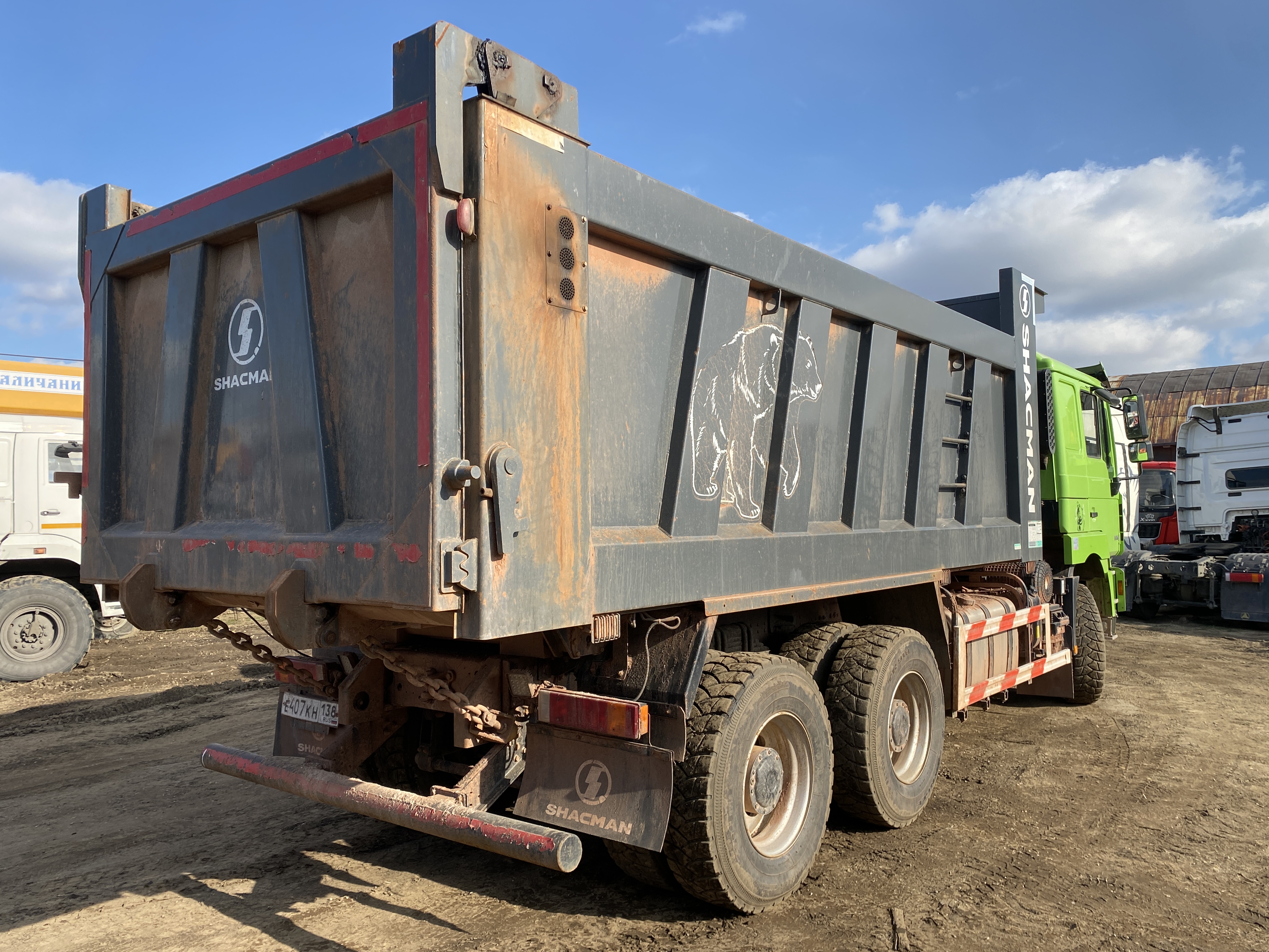 Shacman (Shaanxi) SX* 6x4 Седельный тягач 2023 г. - фото 6