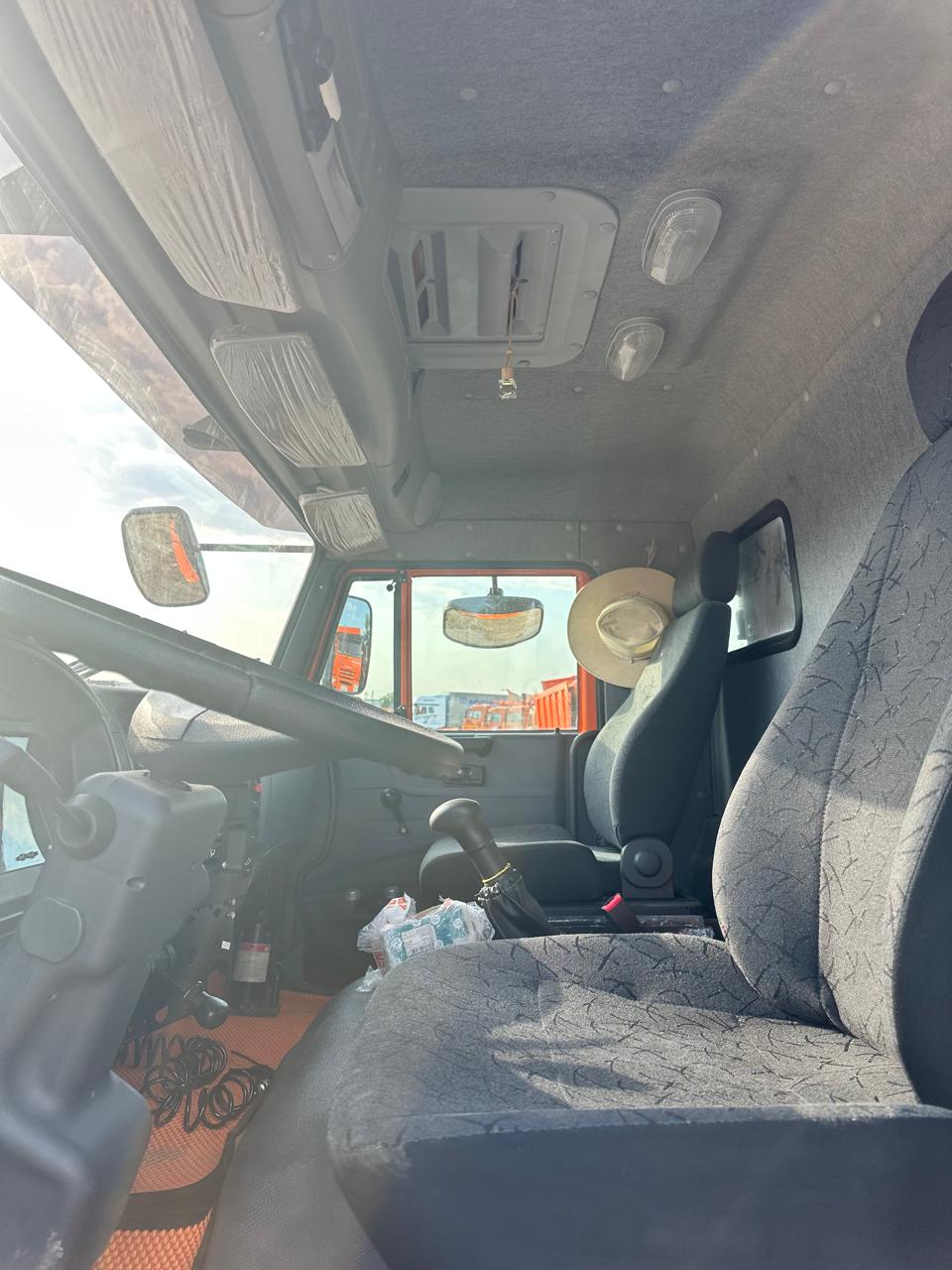 КамАЗ 65115 6x4 Бортовой с КМУ 2024 г. - фото 7