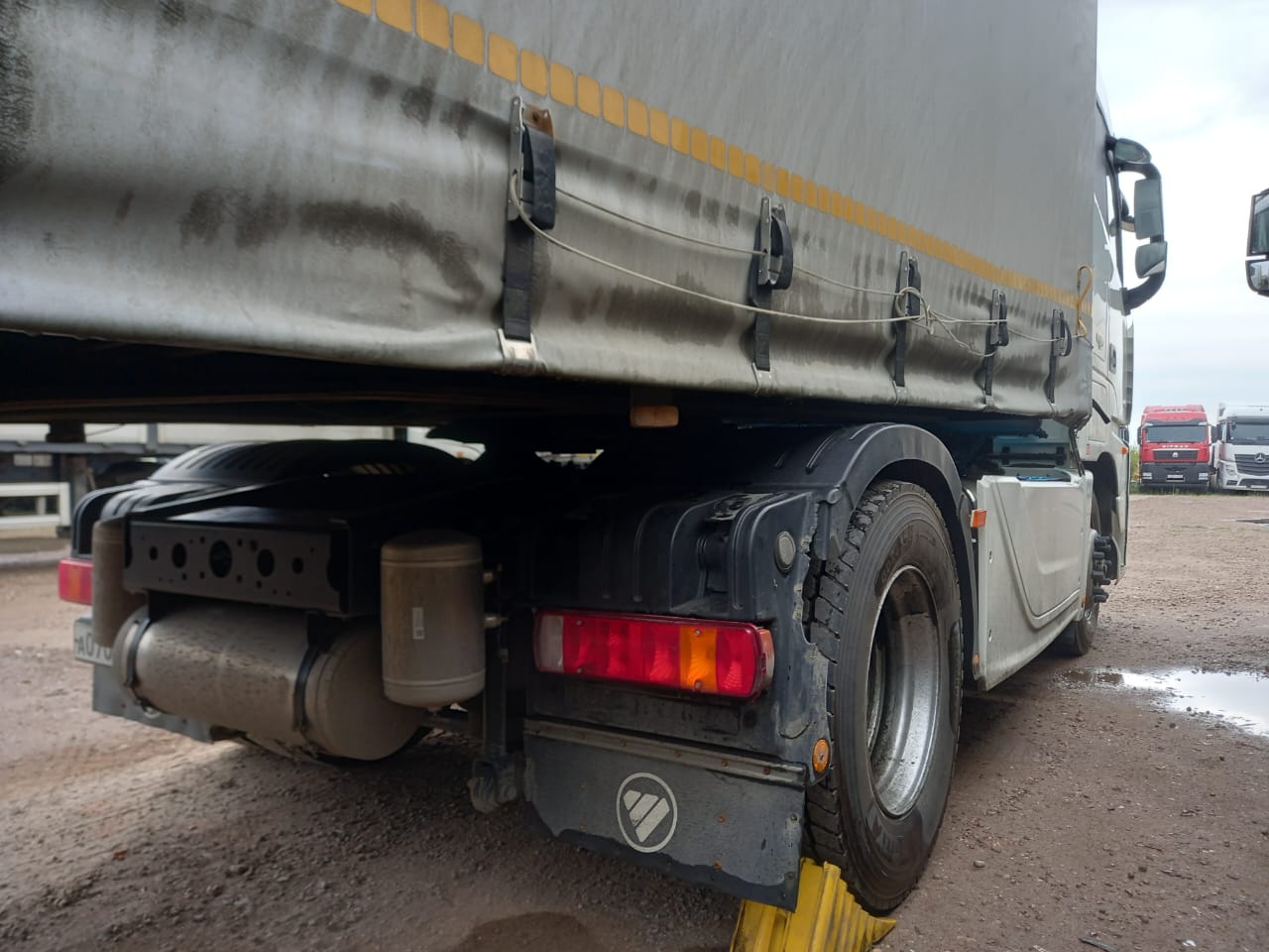 Foton AUMAN 4x2 Седельный тягач 2024 г. - фото 4