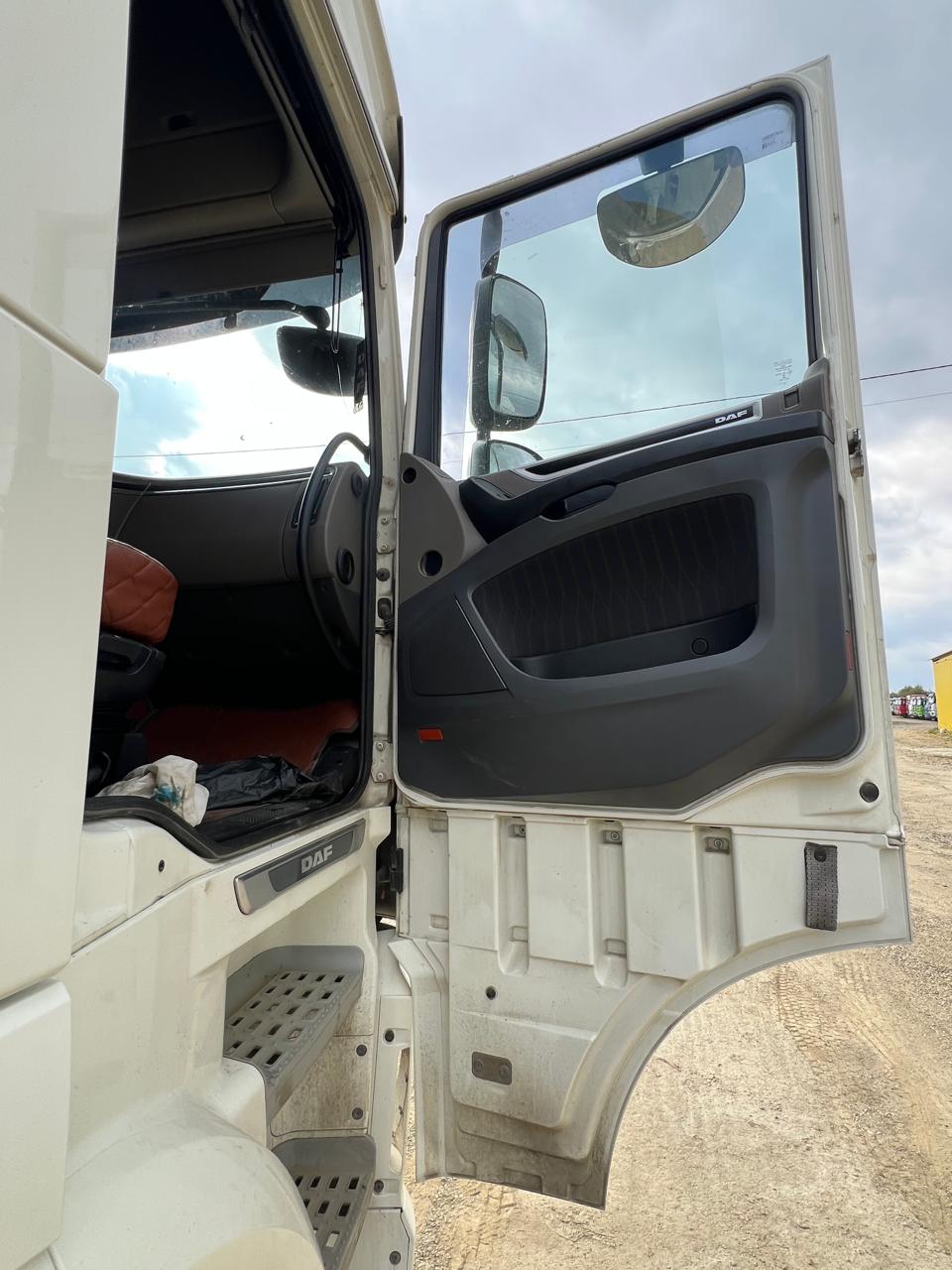 DAF XF 4x2 Седельный тягач 2020 г. - фото 12