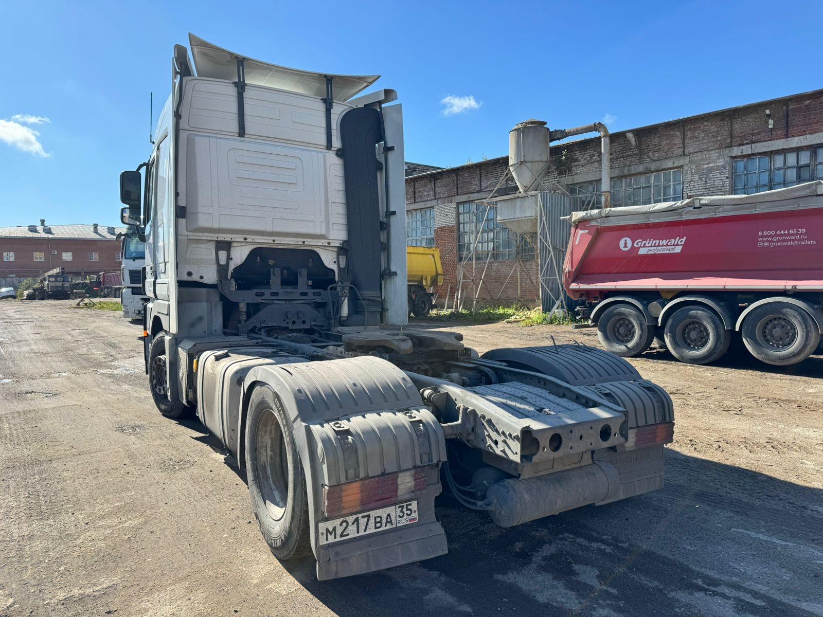 Mercedes-Benz ACTROS 4x2 Седельный тягач 2017 г. - фото 4