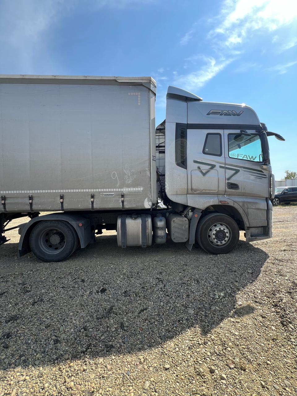 FAW J7 4x2 Седельный тягач 2023 г. - фото 5