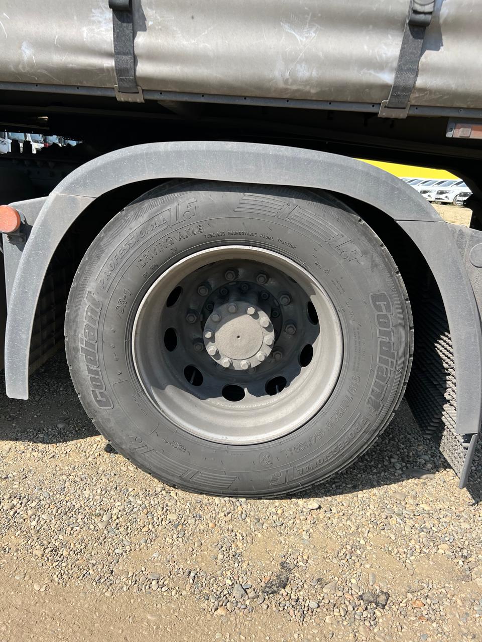 FAW J7 4x2 Седельный тягач 2023 г. - фото 16