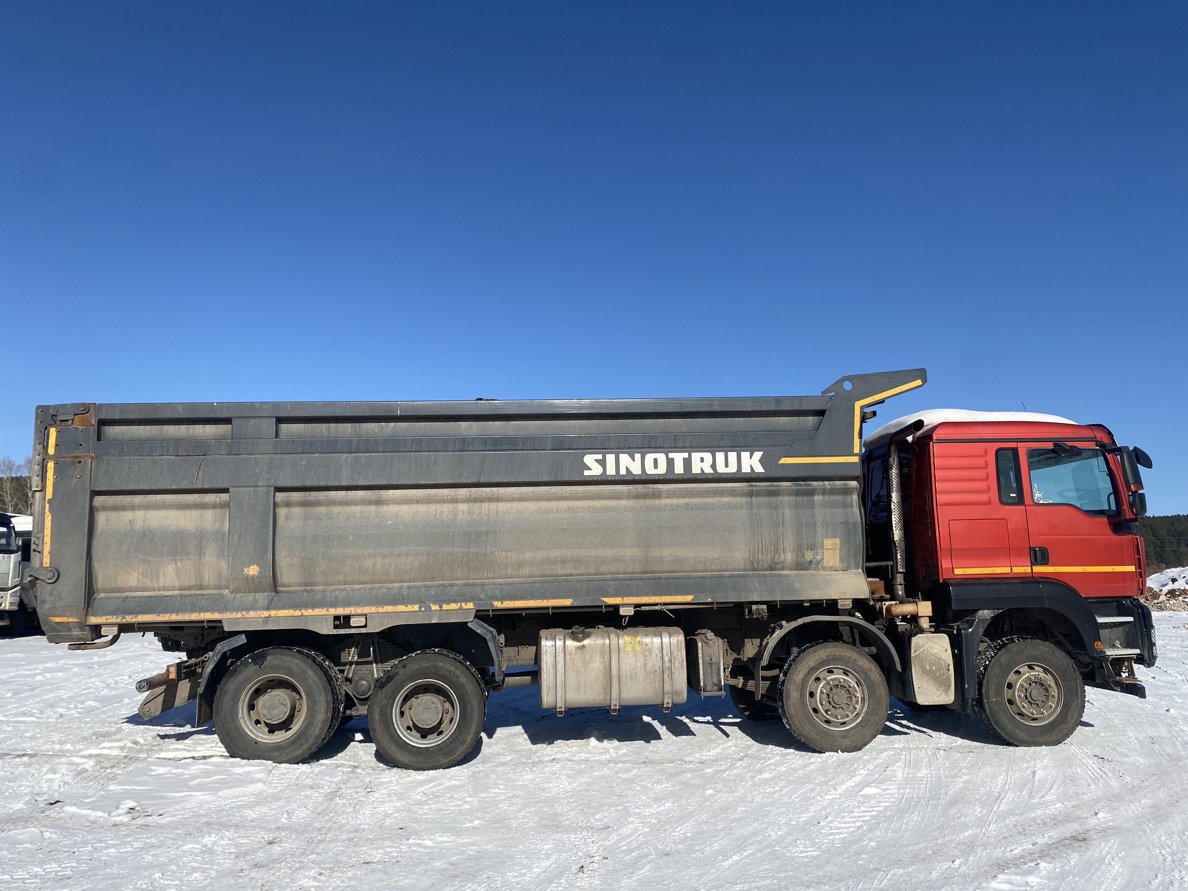 SITRAK C7H 8x4 Самосвал 2023 г. - фото 4