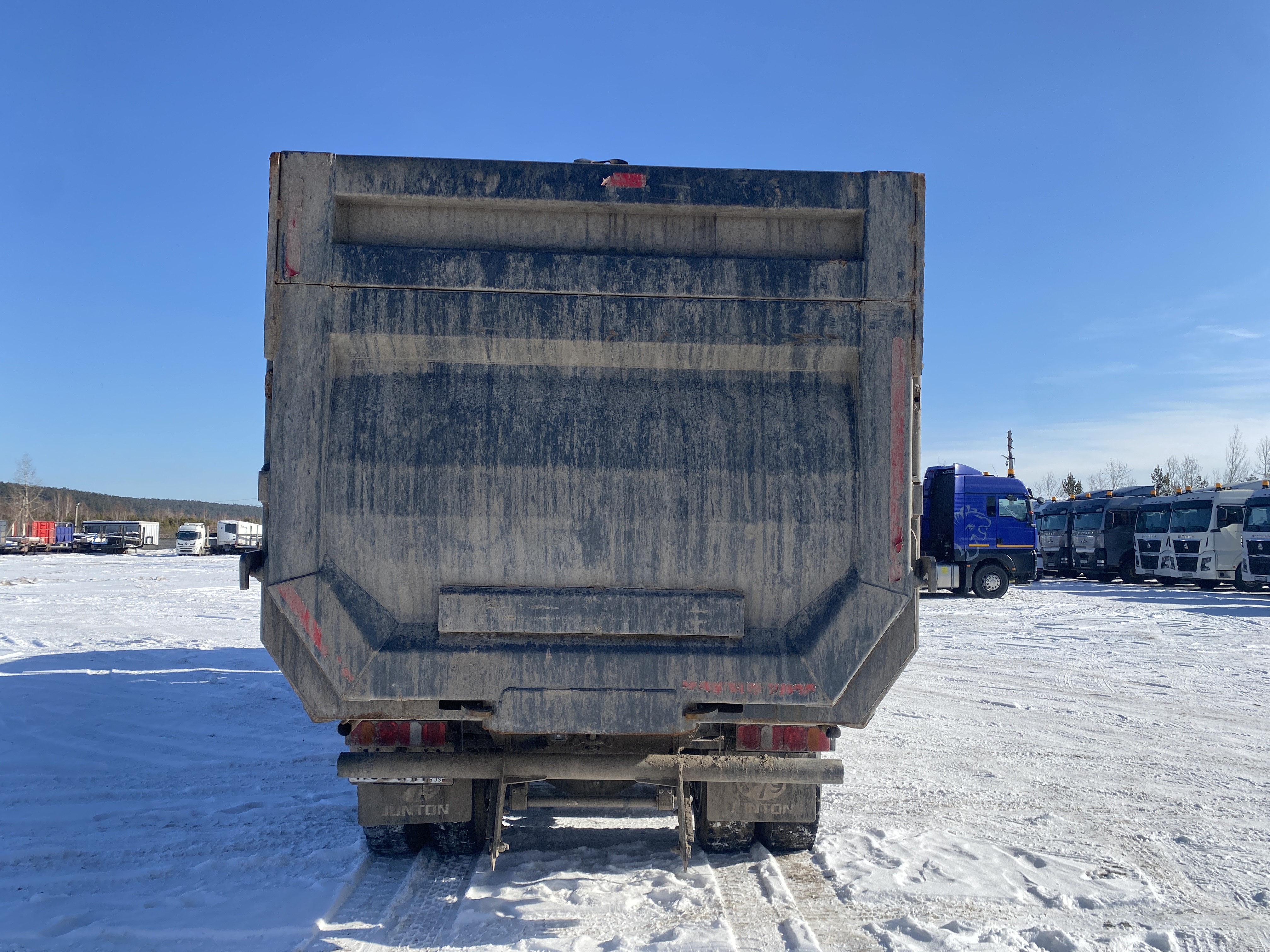 SITRAK C7H 8x4 Самосвал 2023 г. - фото 8