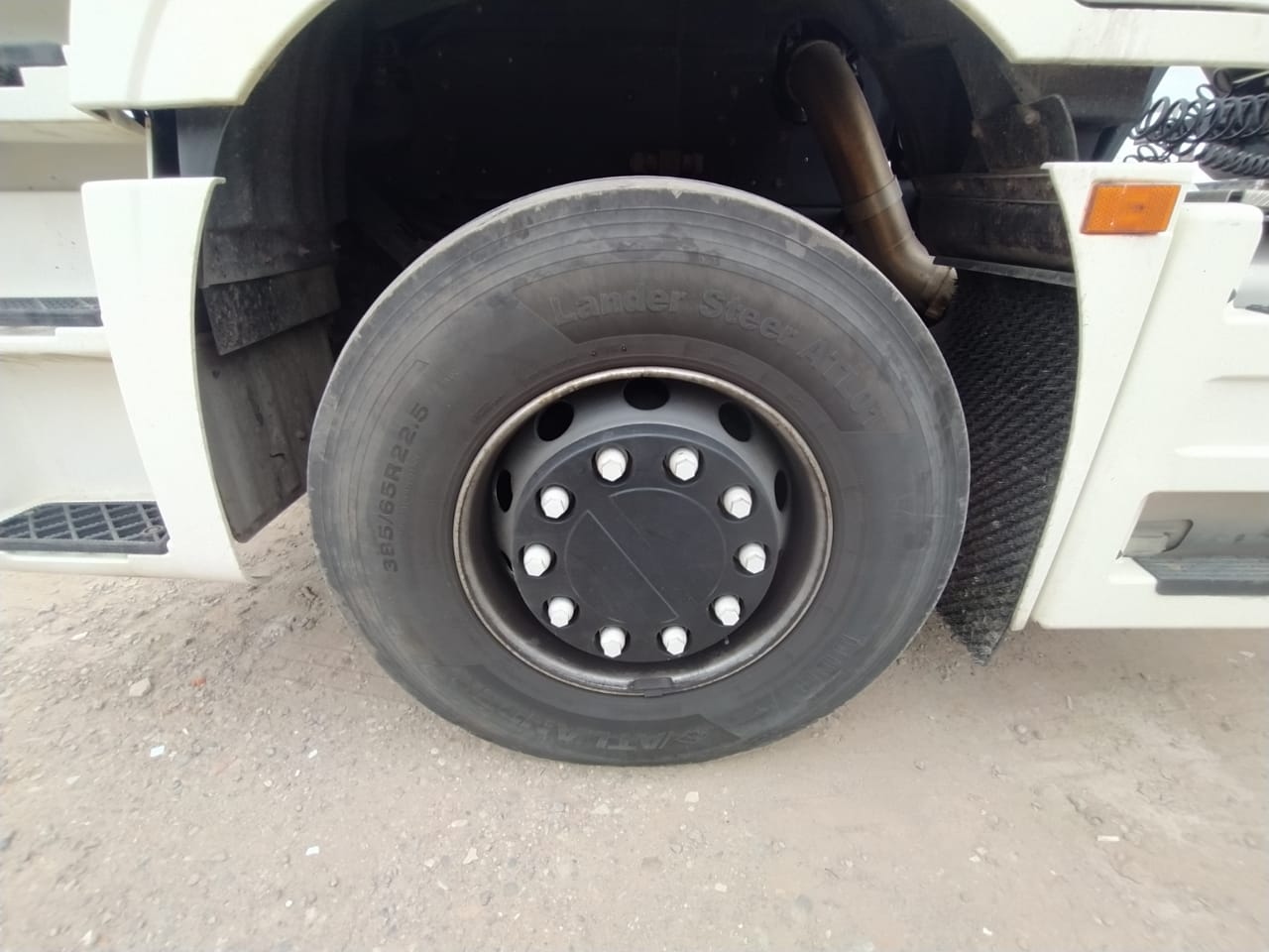 КамАЗ 5490 4x2 Седельный тягач 2023 г. - фото 9