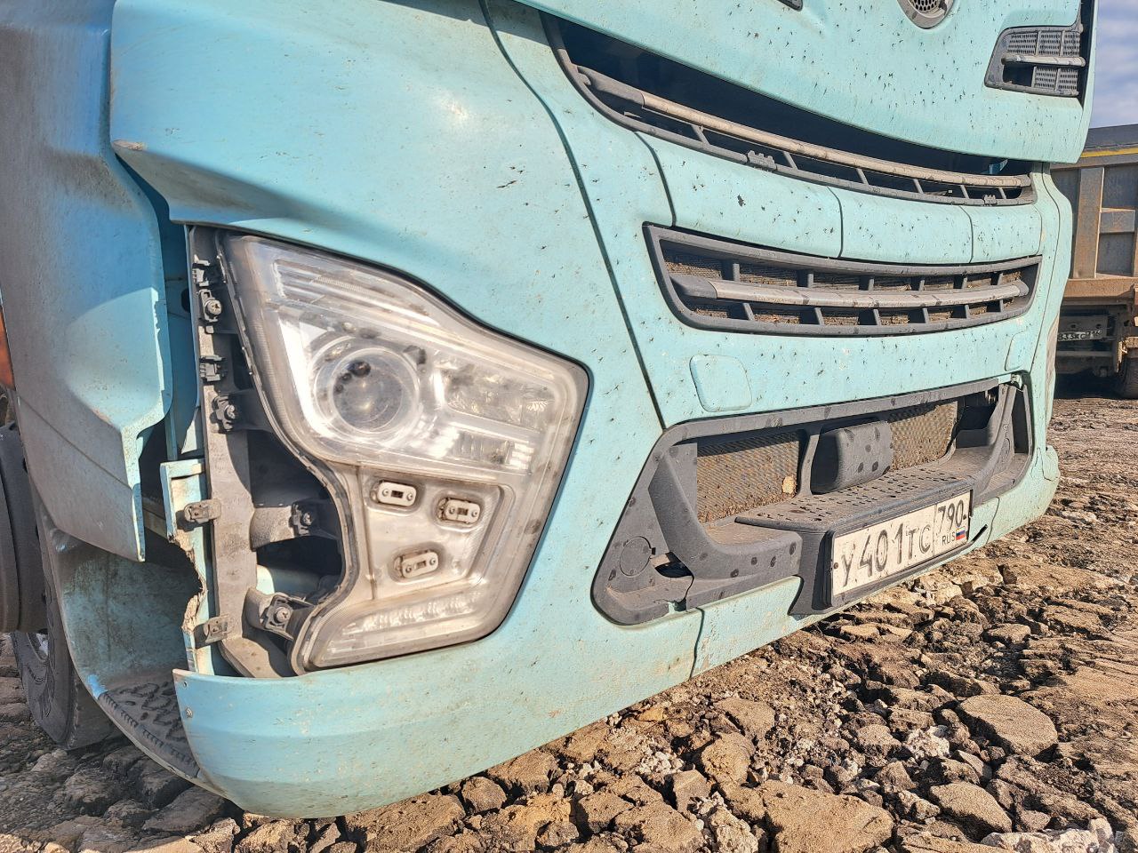 Shacman (Shaanxi) SX* 4x2 Седельный тягач 2023 г. - фото 15