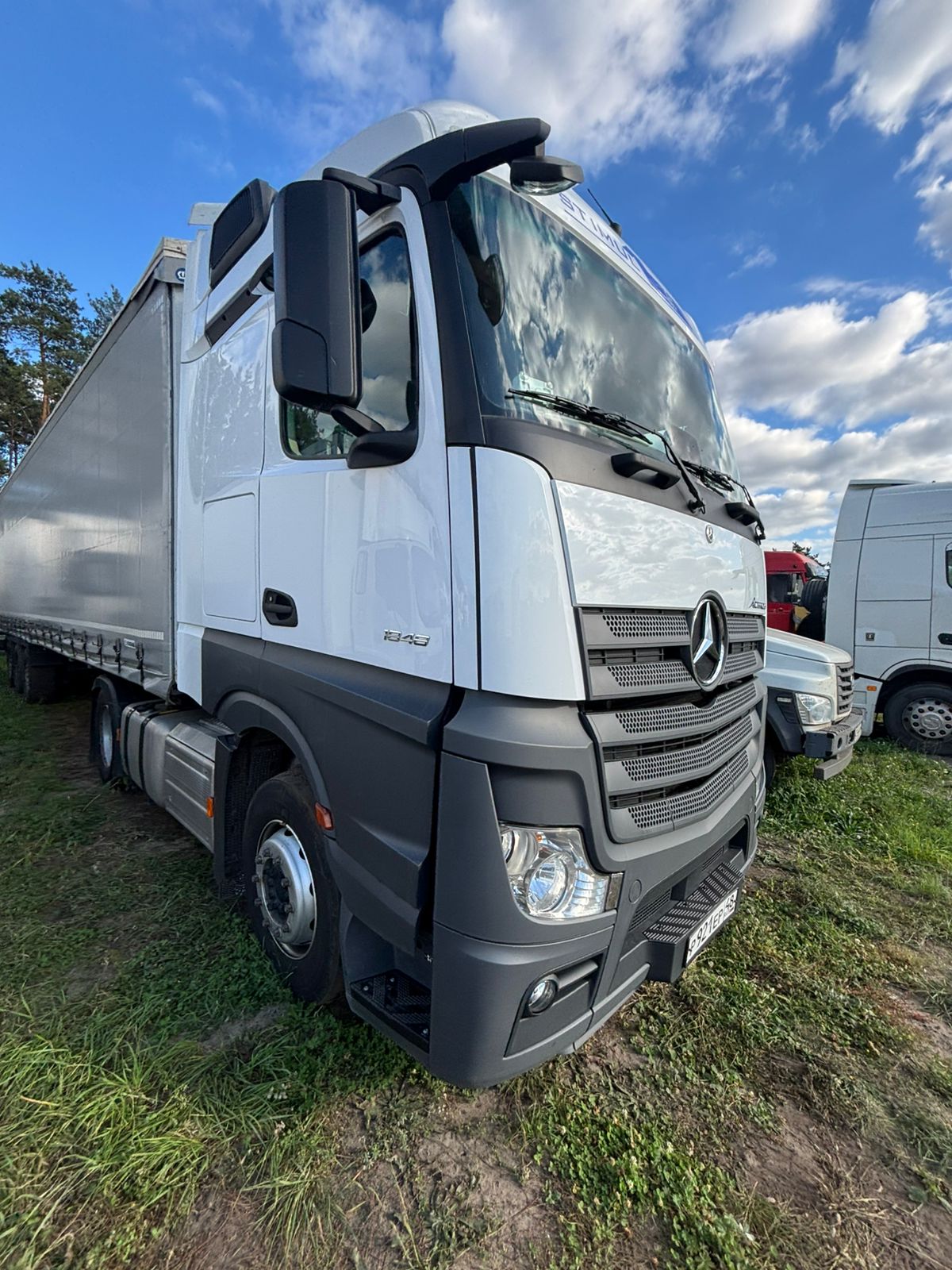 Mercedes-Benz ACTROS 4x2 Седельный тягач 2023 г. - фото 2