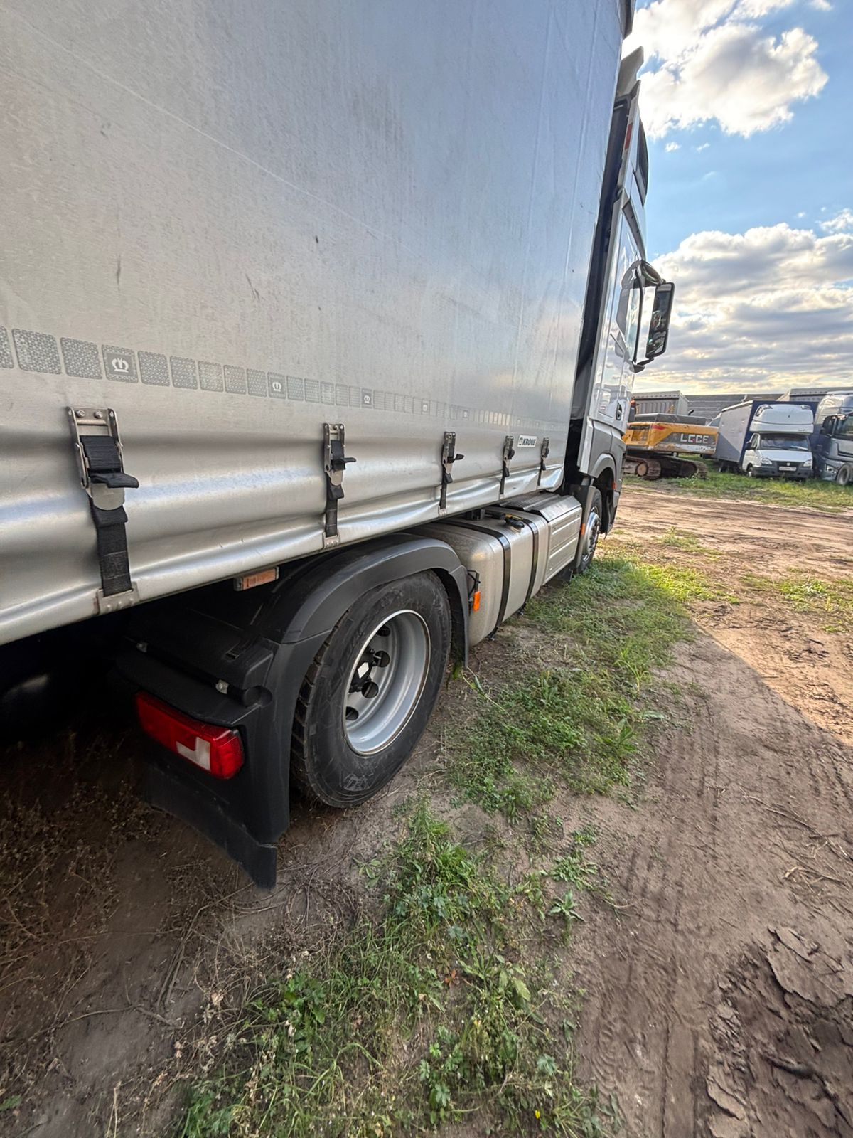 Mercedes-Benz ACTROS 4x2 Седельный тягач 2023 г. - фото 4