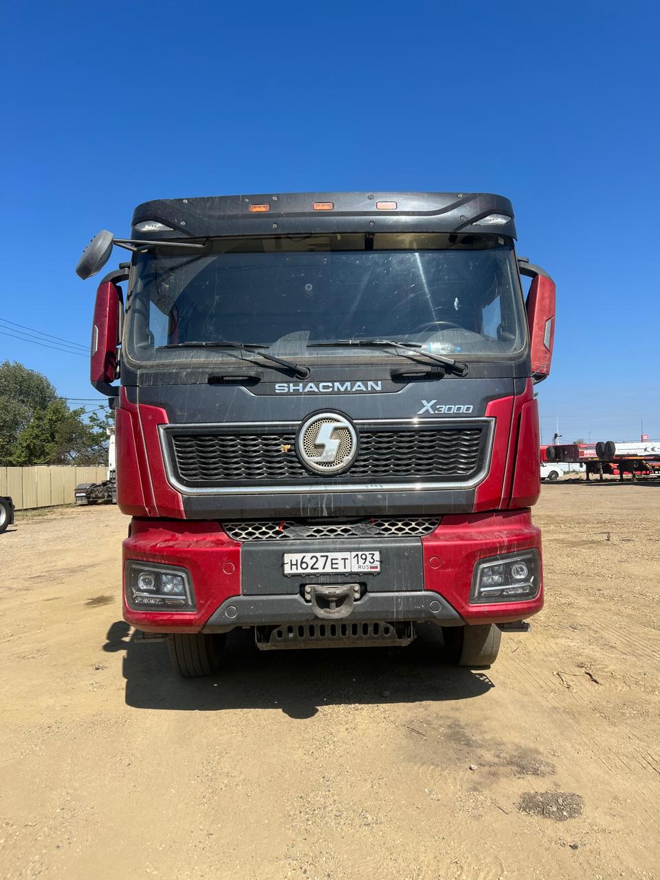 Shacman (Shaanxi) SX* 8x4 Самосвал 2023 г.