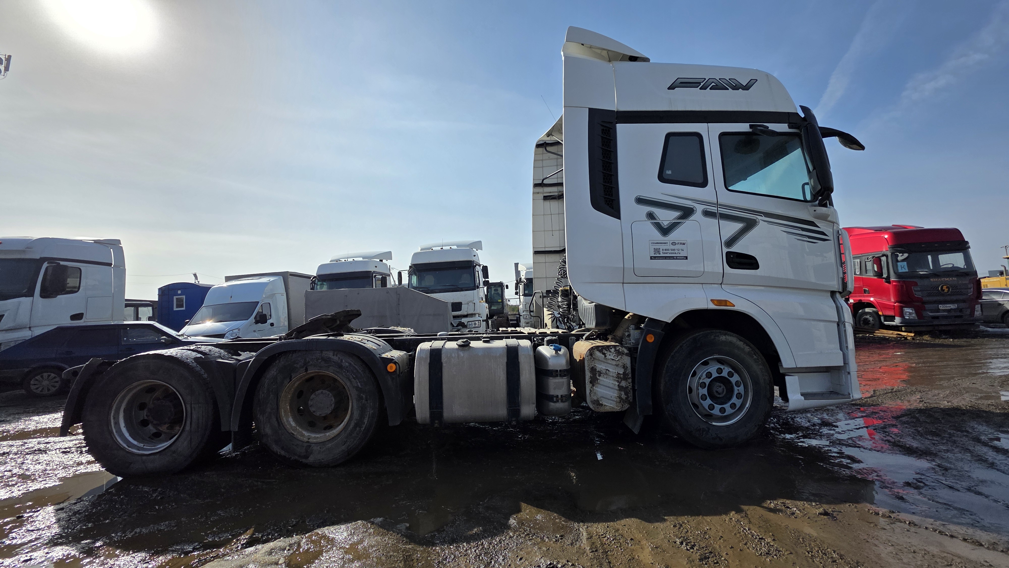 FAW J7 6x4 Седельный тягач 2023 г. - фото 8